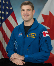 Jeremy_Hansen_225x275